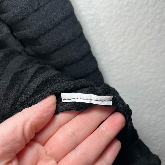 MaxMara womens med Black Textured Striped Knit Sweater boat neck Long Sleeve - Picture 8 of 9